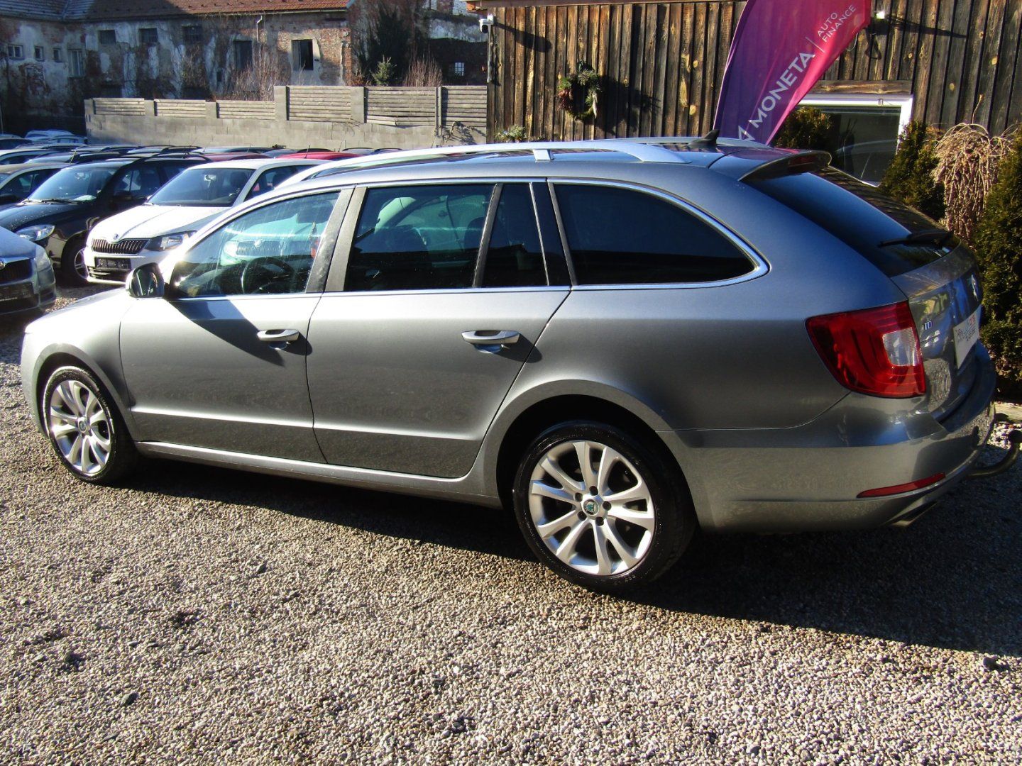 Škoda Superb, 2.0 TDI 103kW  BEZ KOROZE - fotka 4