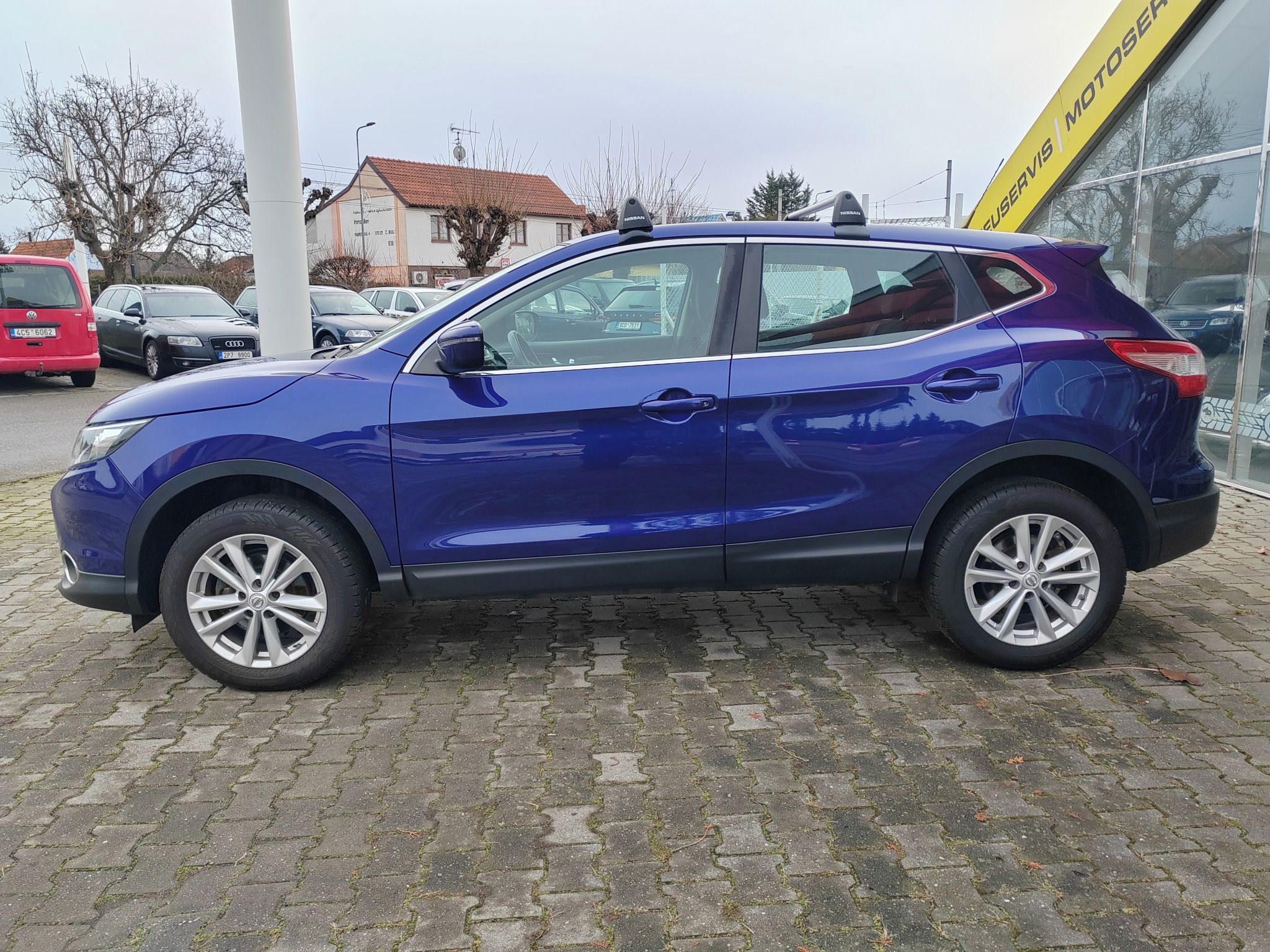 Nissan Qashqai, 1.6 DCI 96KW, Manuál - fotka 3
