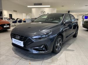 Hyundai i30, 1,5 T-GDI 117kW MT Smart Navi