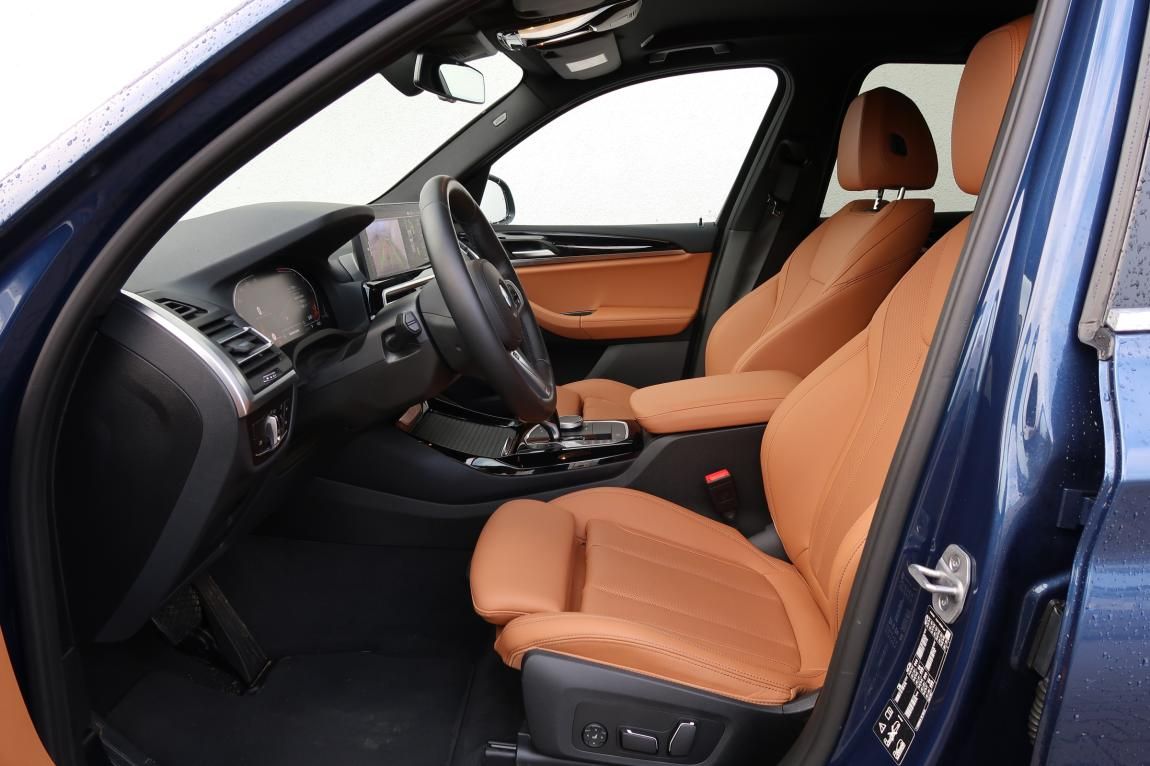 BMW X3, xDrive20d - fotka 2