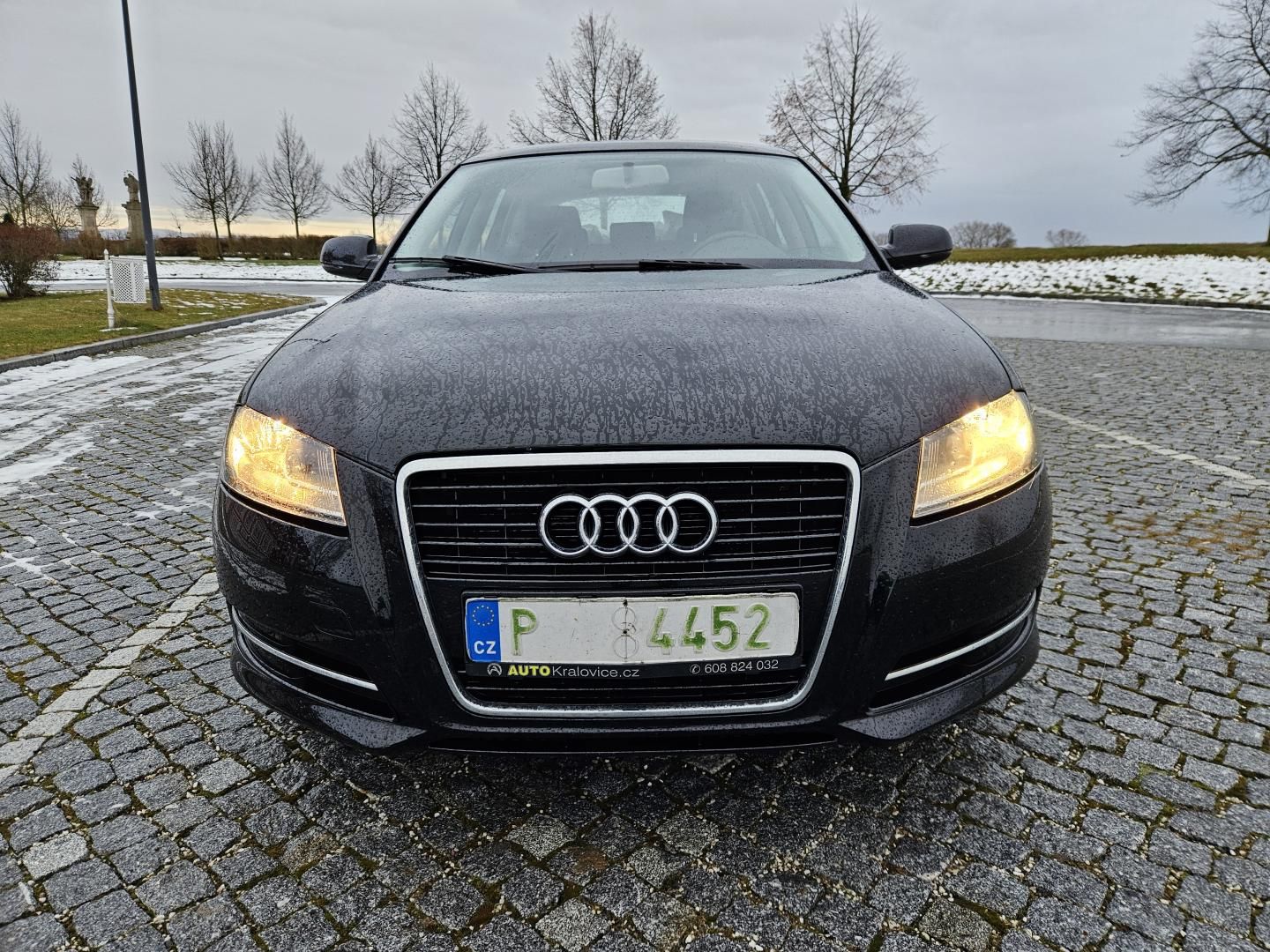 Audi A3, SPORTBACK 1.4 TFSI SPLÁTKY - fotka 3