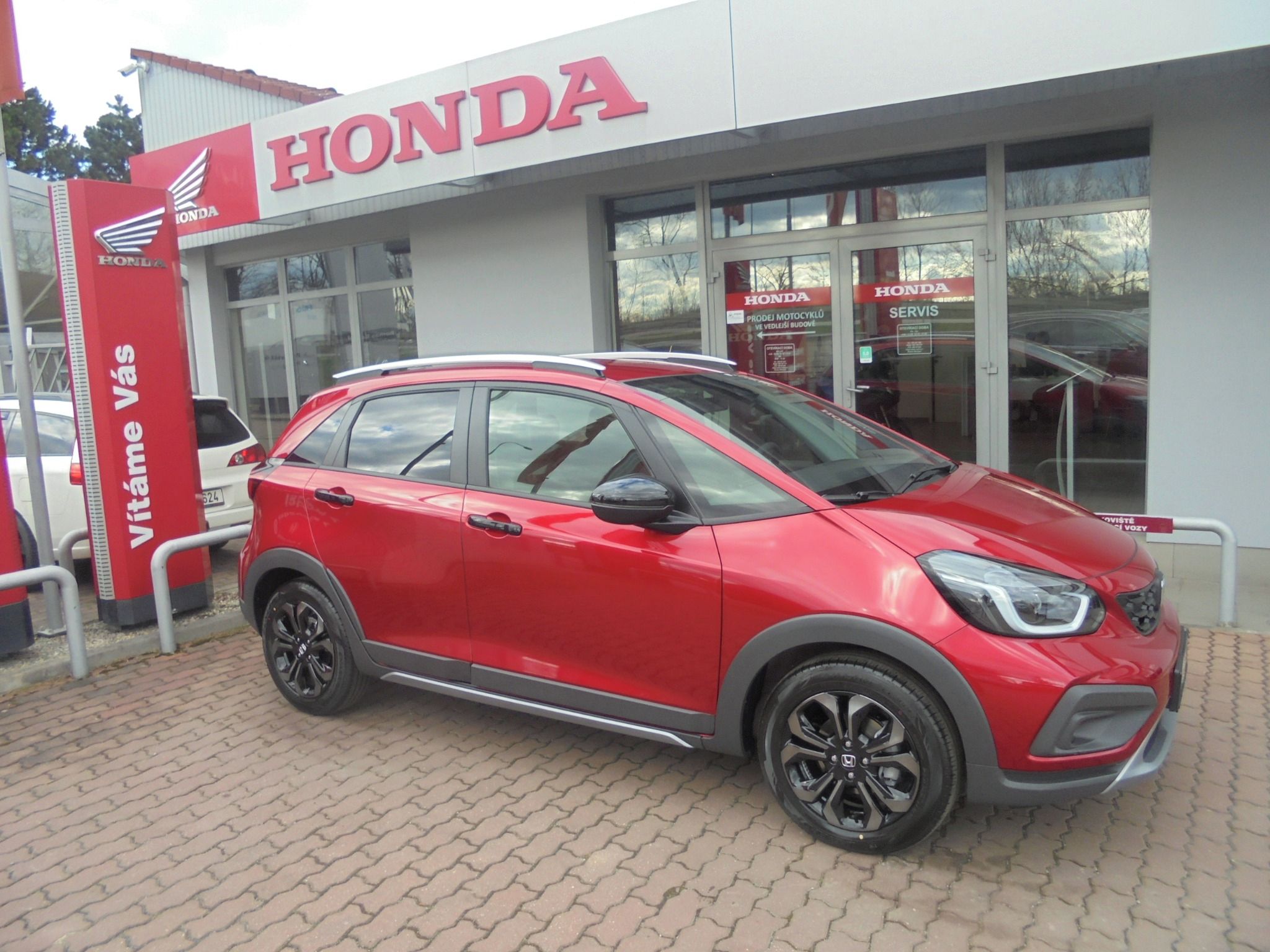 Honda Jazz, CROSSTAR 1.5e:HEV ADVANCE