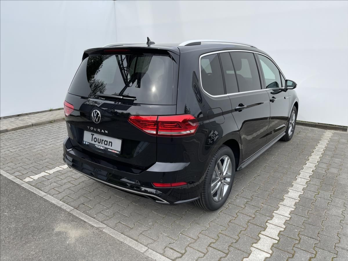 Volkswagen Touran, 1,5   TSI EVO 6G R-Line - fotka 4