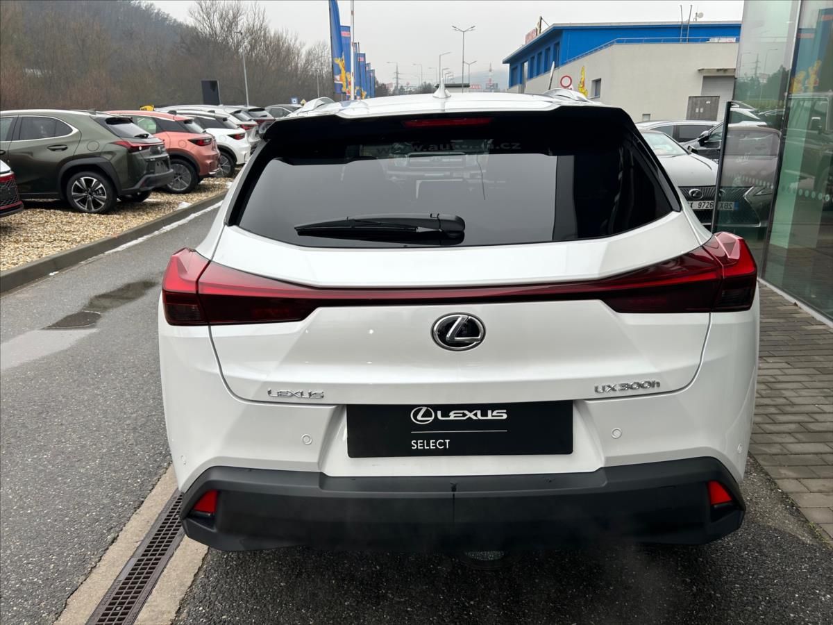 Lexus UX 300h, 2.0   Prestige Plus - fotka 4