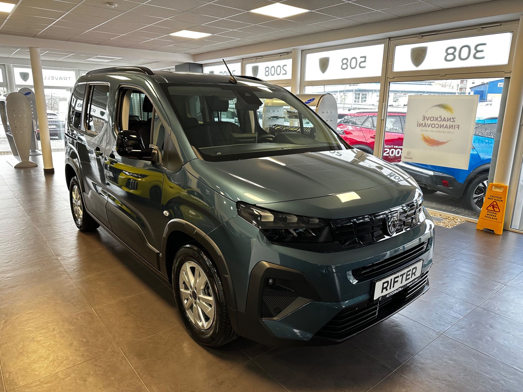 Peugeot Rifter, ALLURE BlueHDi 100 S&S MAN6 - fotka 4