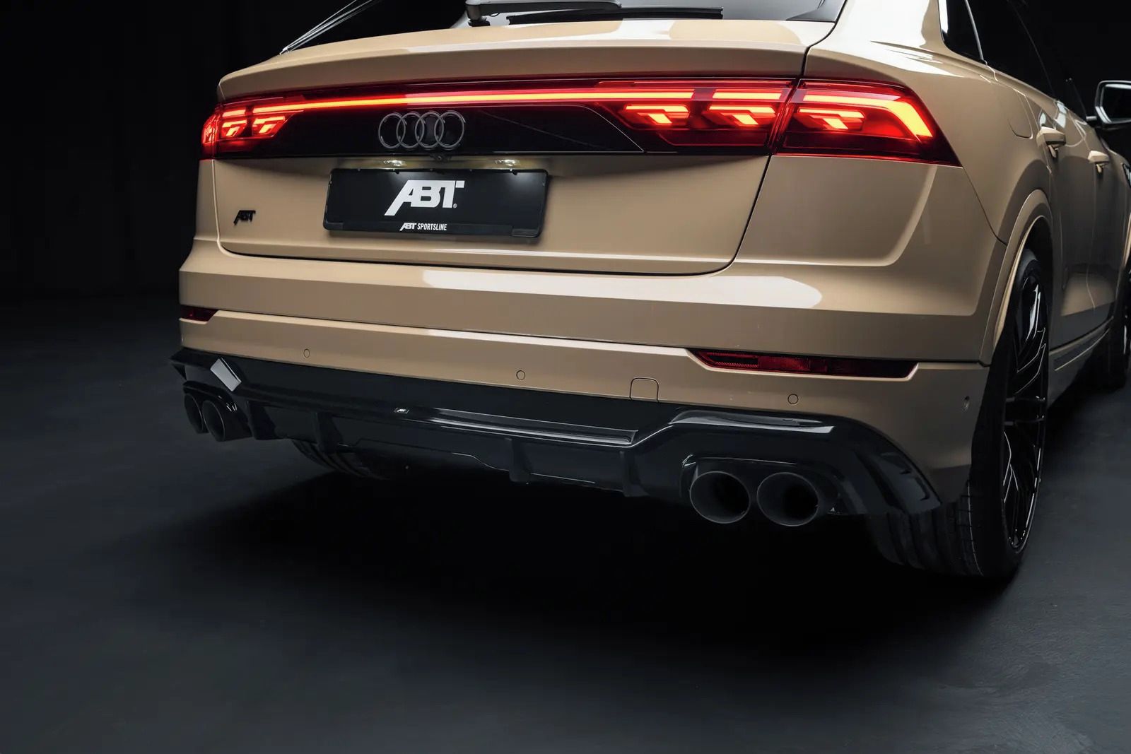 Audi Q8, ABT  243kW*DPH*B&O*Pano*Matrix - fotka 5