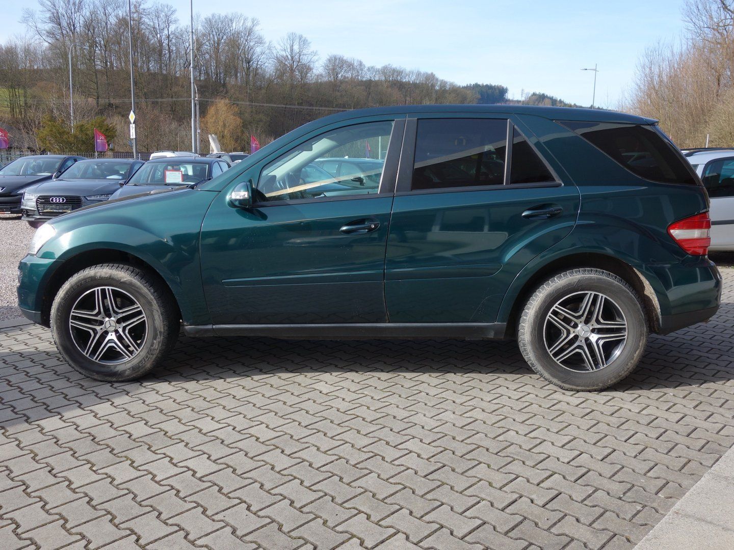 Mercedes-Benz Třídy M, ML 320CDI 165kW 4MATIC - fotka 5
