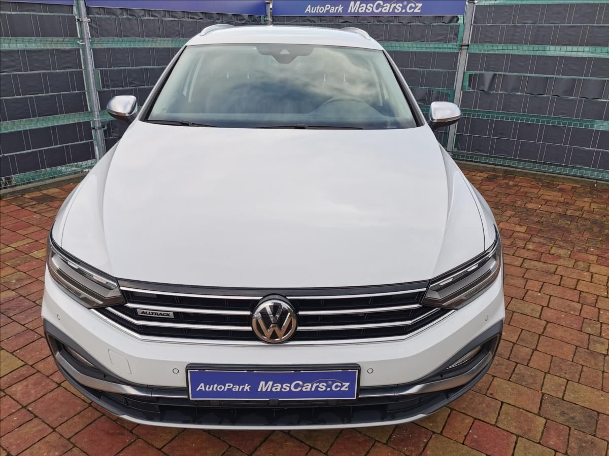 Volkswagen Passat Variant, 2.0 TDI Alltrack 4Motion DSG - fotka 2