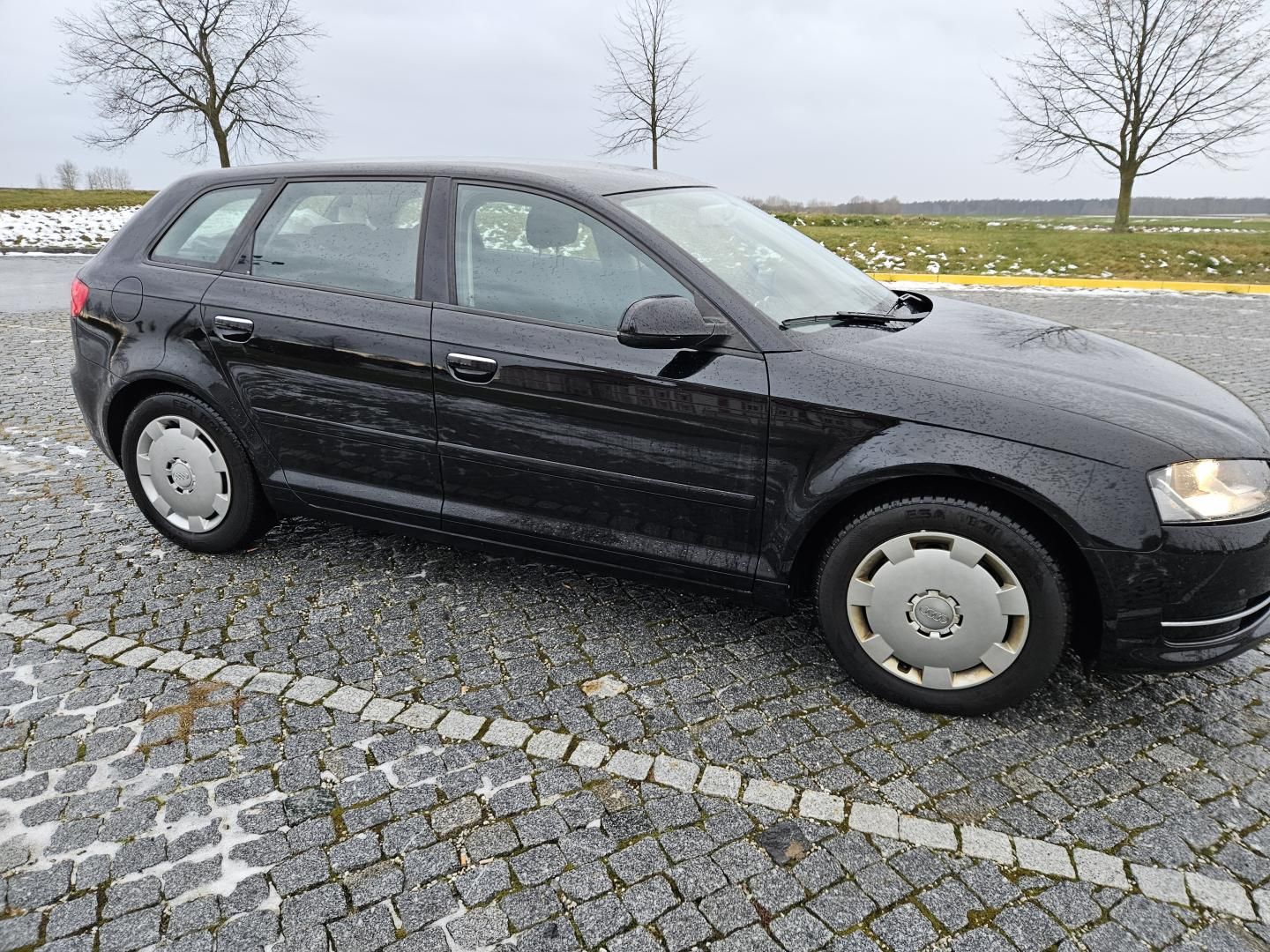 Audi A3, SPORTBACK 1.4 TFSI SPLÁTKY - fotka 5