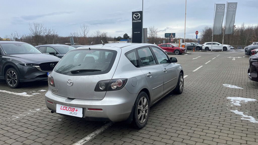 Mazda 3, 1.6  77 kW - fotka 2