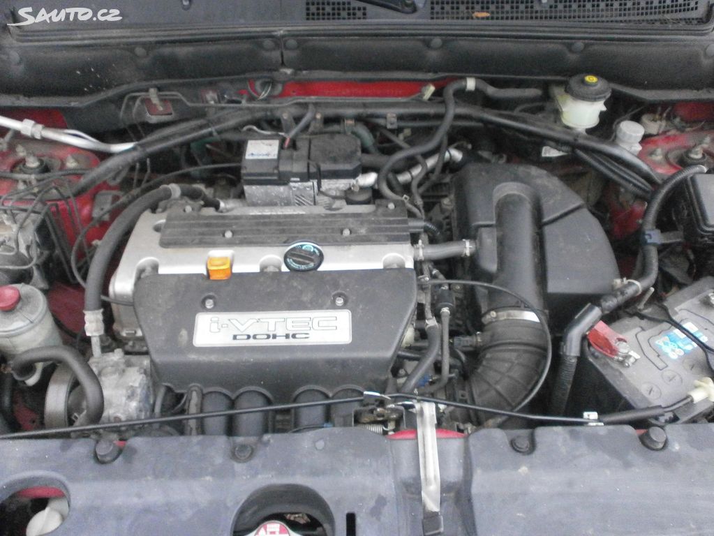 Honda CR-V 2.016V-KLIMA,NEZÁVISLÉ TOPENÍ! | Sauto.cz