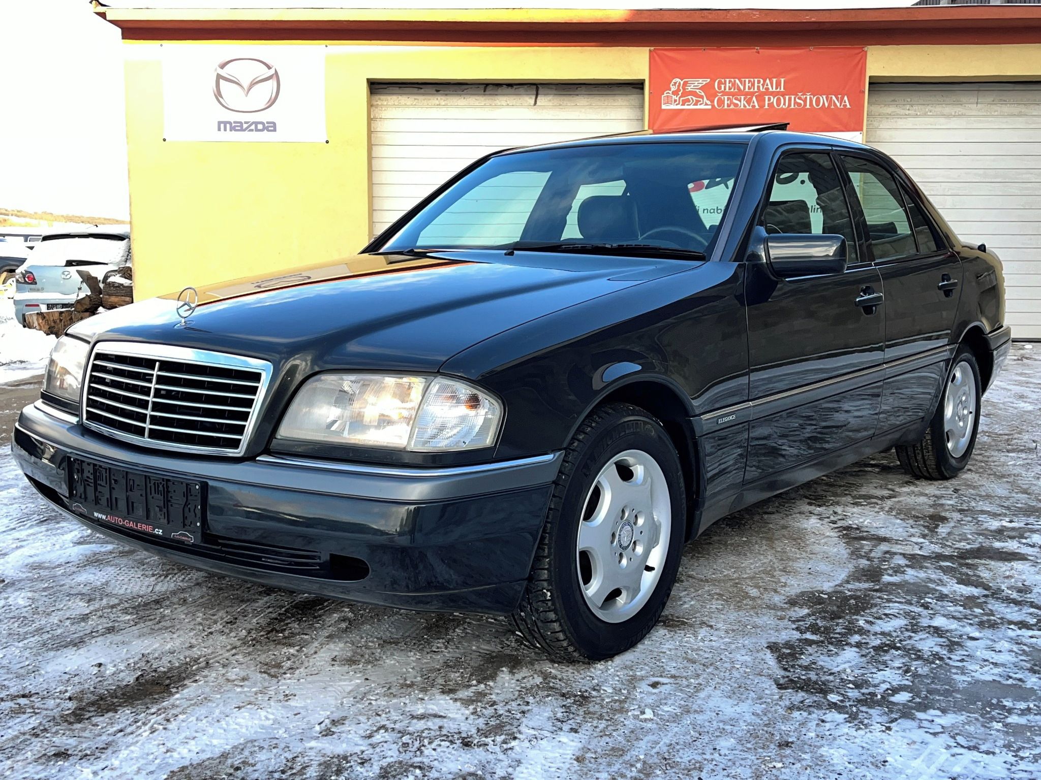 Mercedes-Benz Třídy C, C280 TOP VÝBAVA, KRASAVEC!