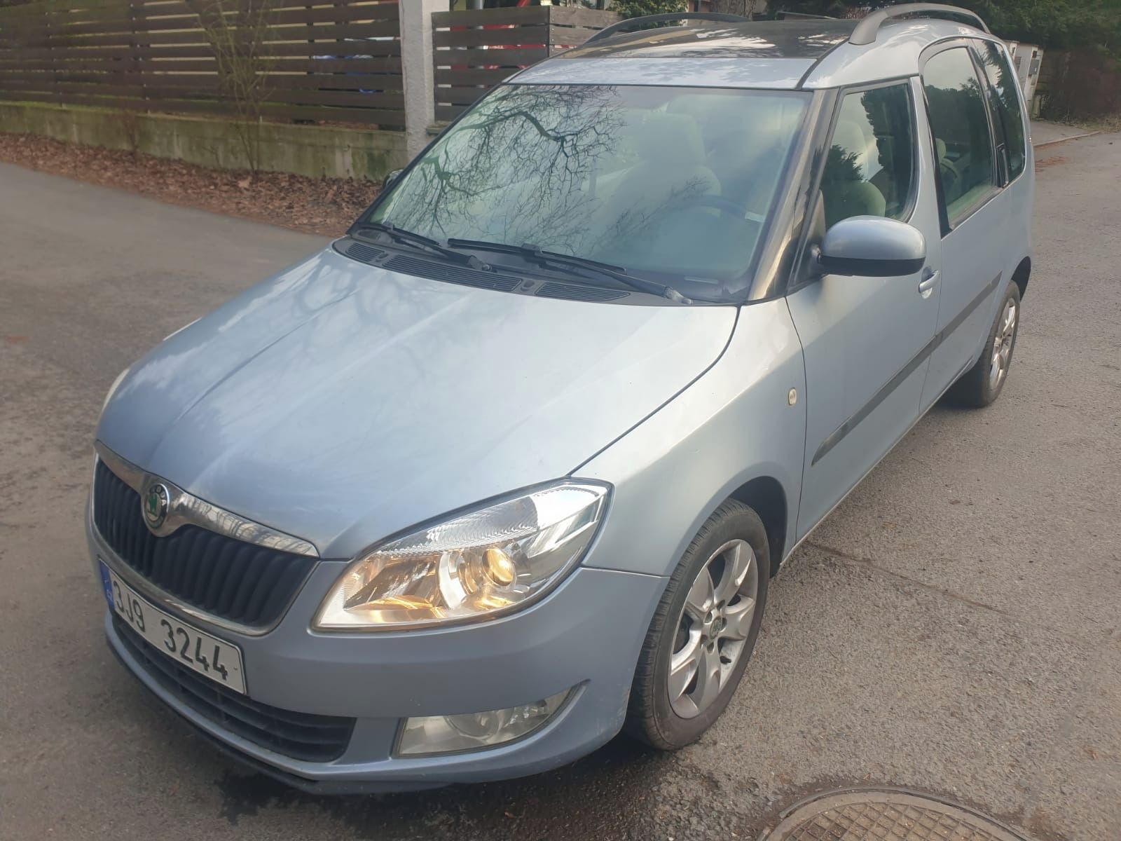 Škoda Roomster, NA SPLÁTKY VŠEM BEZ REGISTRU - fotka 2
