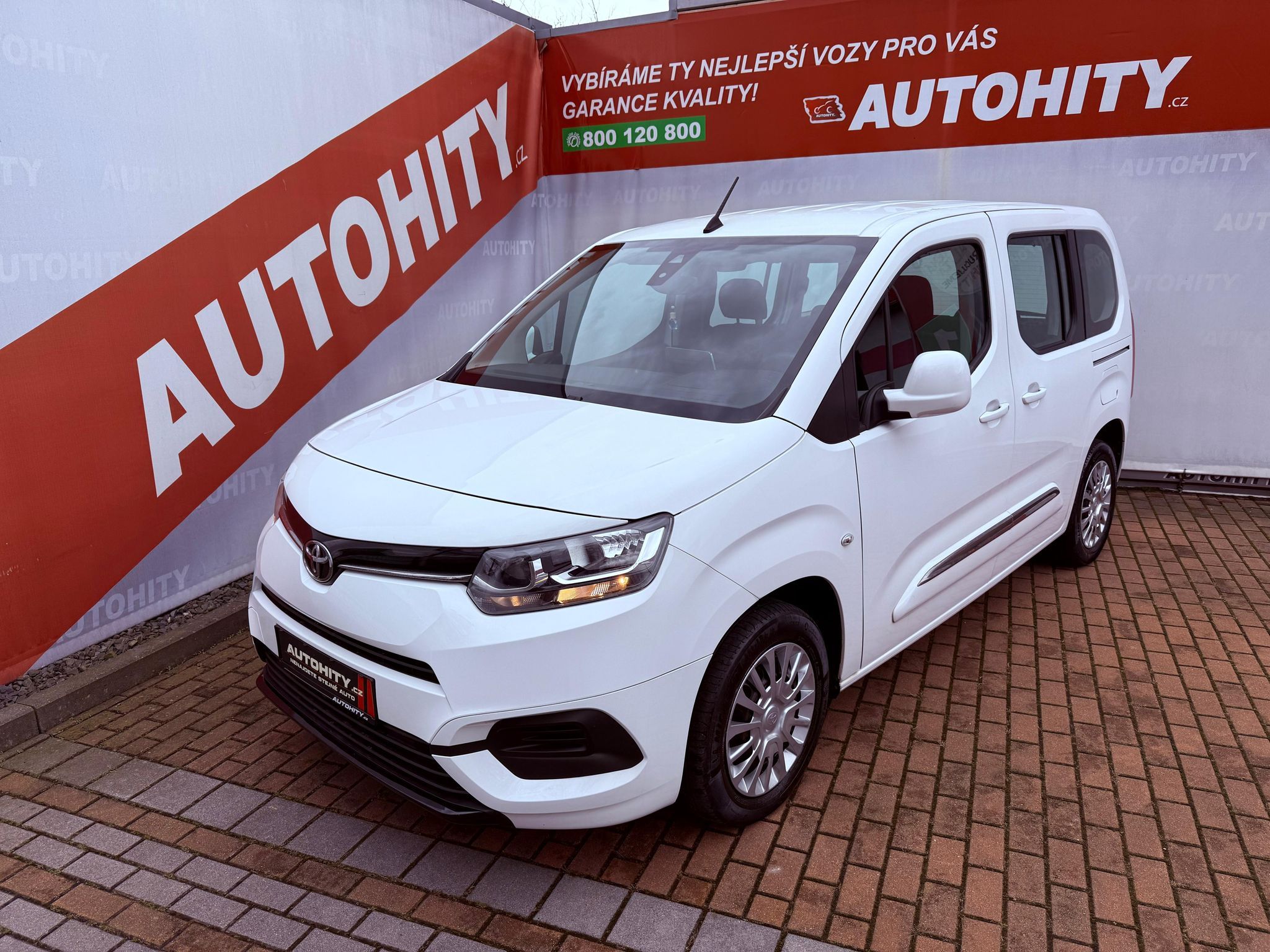 Toyota Proace City, 1.5D L1 Shuttle, ČR, 1.Maj