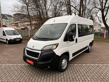 Obrázek k inzerátu: Peugeot Boxer, 2.2 BlueHDi L2H2 9 Míst, ČR
