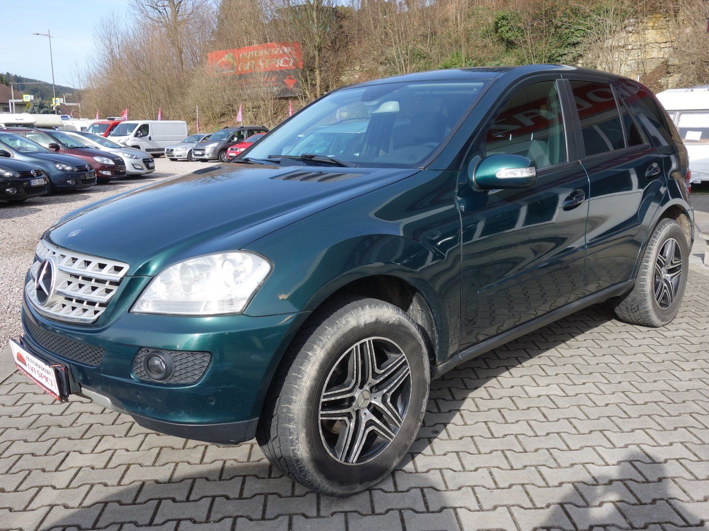 Mercedes-Benz Třídy M, ML 320CDI 165kW 4MATIC - fotka 4