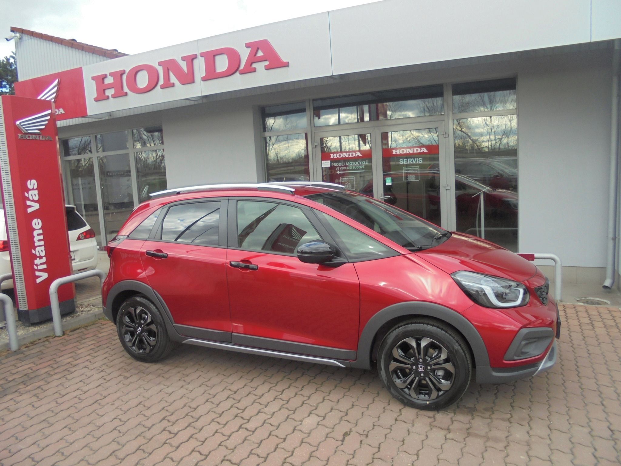 Honda Jazz, CROSSTAR 1.5e:HEV ADVANCE - fotka 2