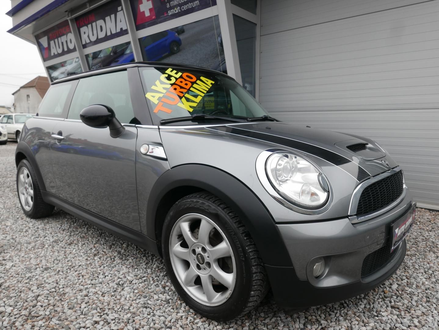 Mini Cooper S, 1,6i Turbo 128kW Navi - fotka 6