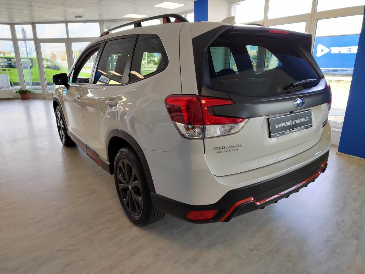 Subaru Forester, 2,0 Sport - fotka 4