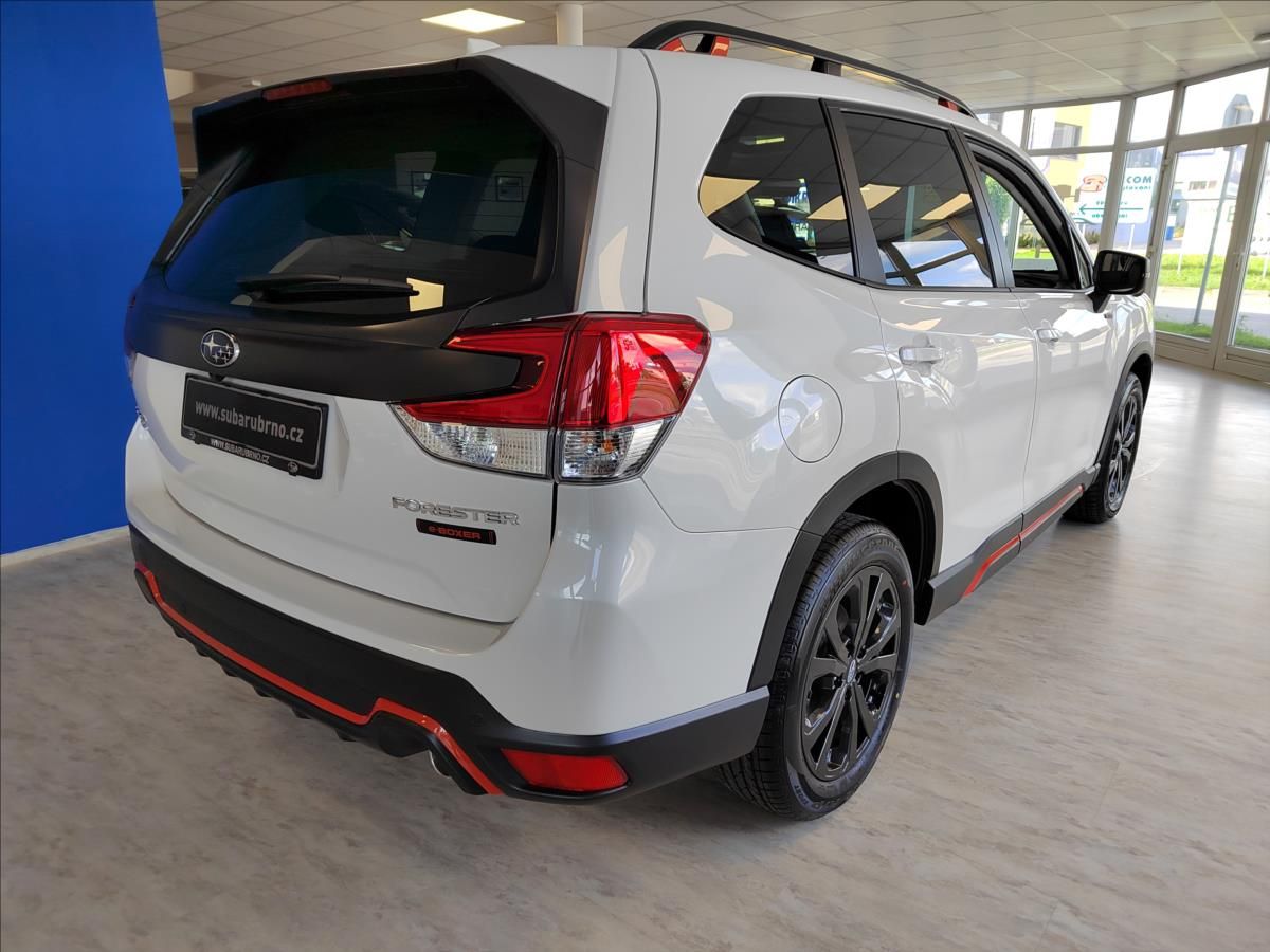 Subaru Forester, 2,0 Sport - fotka 2
