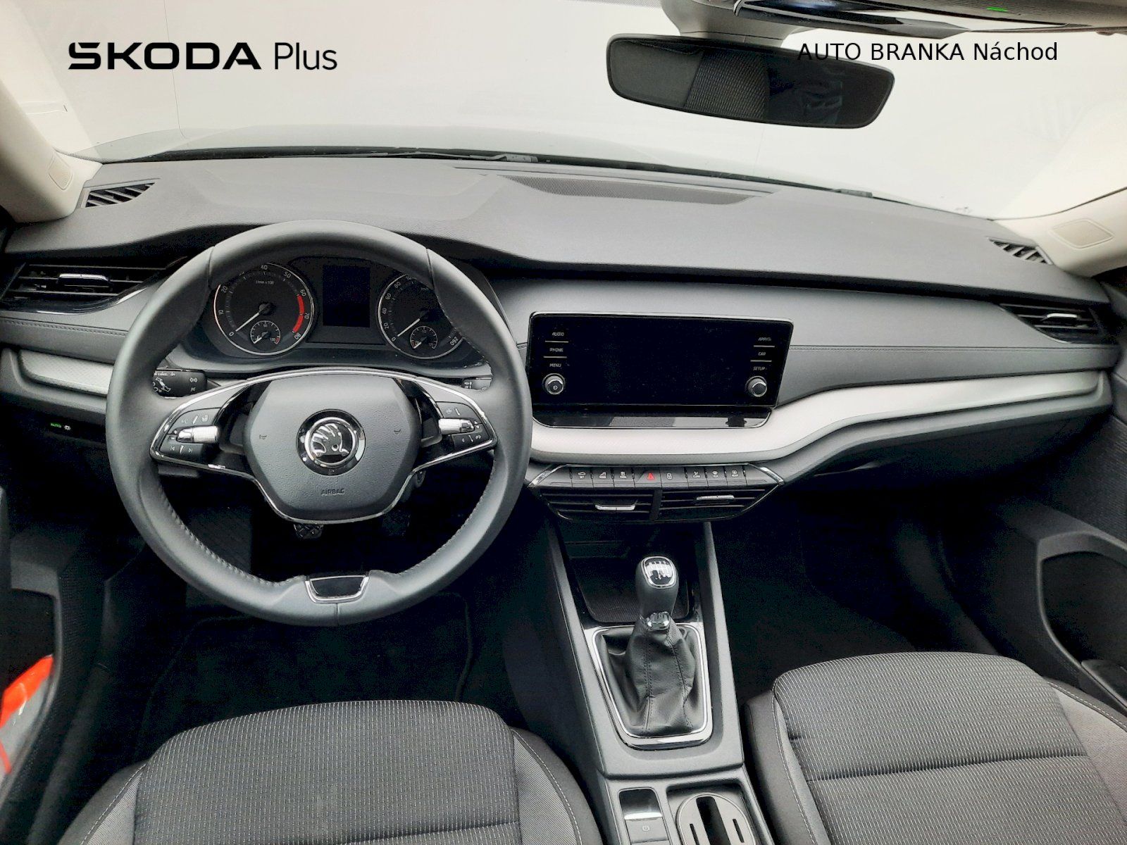 Škoda Octavia, 1,5 TSI 110 kW Ambition PLUS - fotka 5