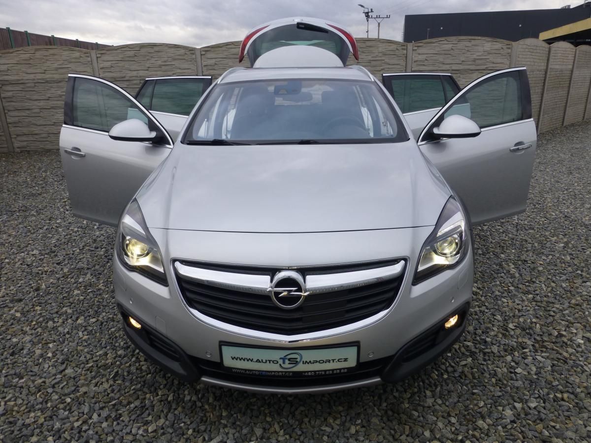 Opel Insignia, 2.0CDTi 4x4 COUNTRY TOURER 1A! - fotka 2