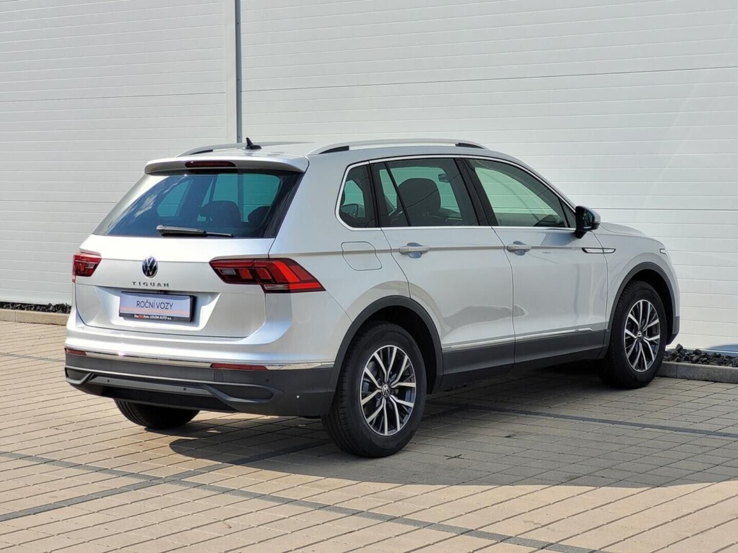 Volkswagen Tiguan, LIFE 1.5 TSI 110 kW - fotka 4