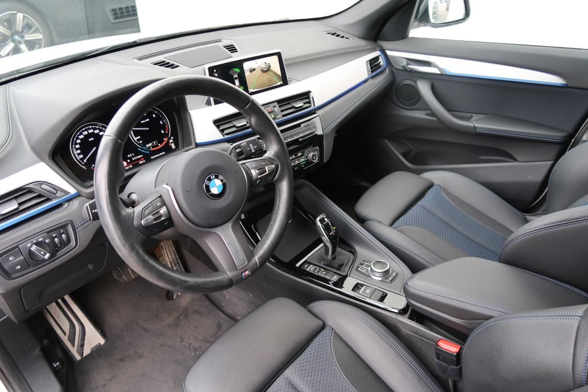 BMW X1, xDrive18d - fotka 6