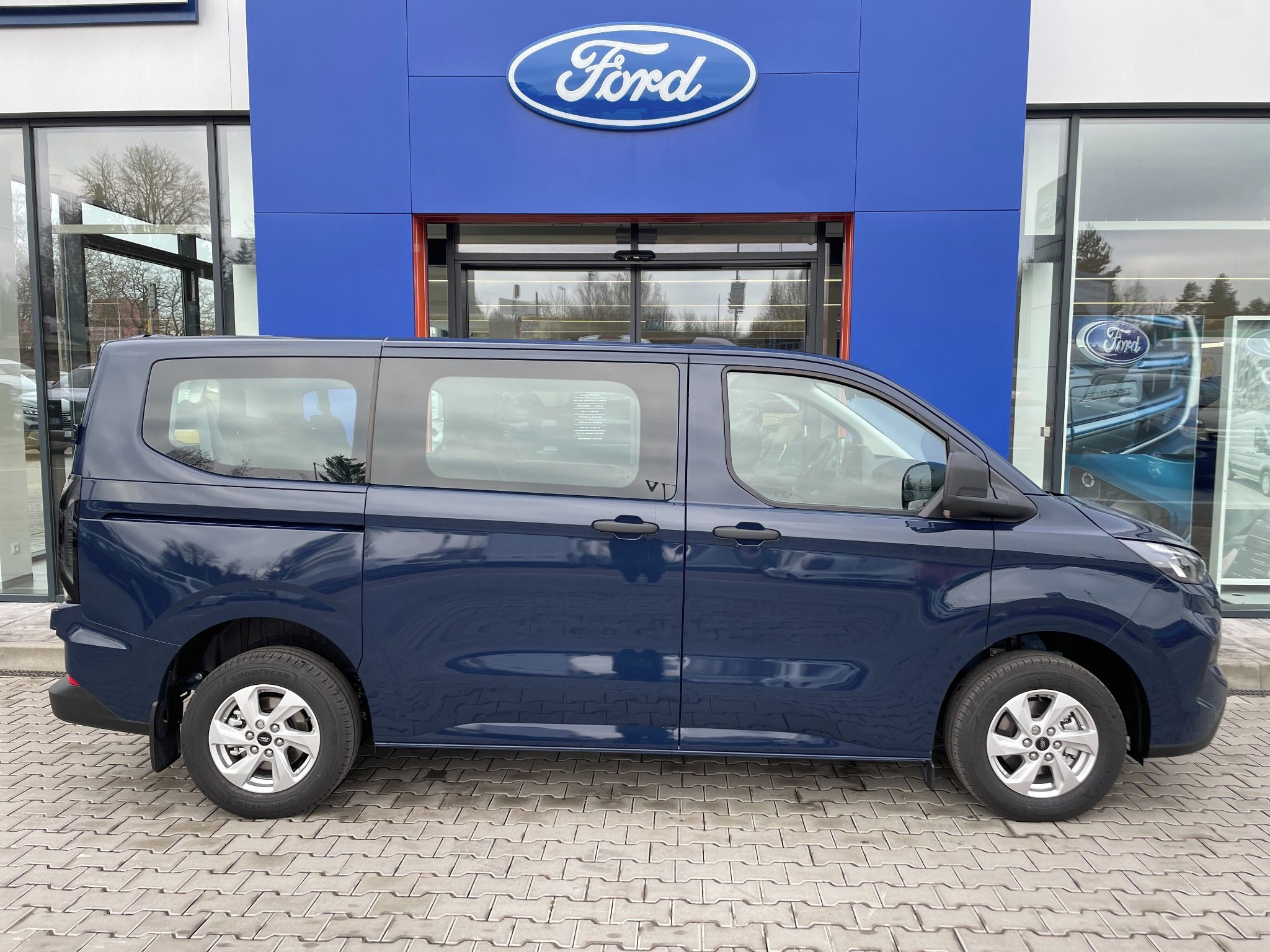 Ford Transit Custom, Trend 2.0 EcoBlue 100 kW man - fotka 3