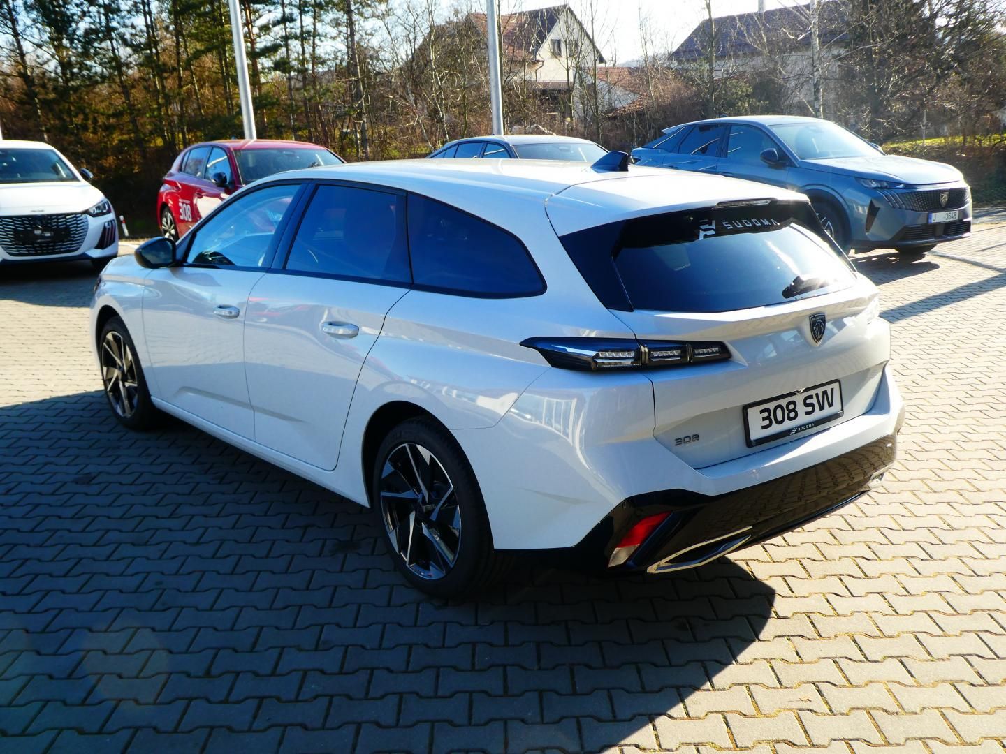 Peugeot 308, SW ALLURE BHDi 130 S&S EAT8 - fotka 5