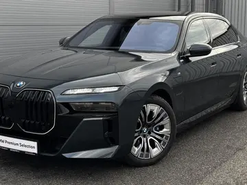 BMW Řada 7, 750e xDrive Sedan