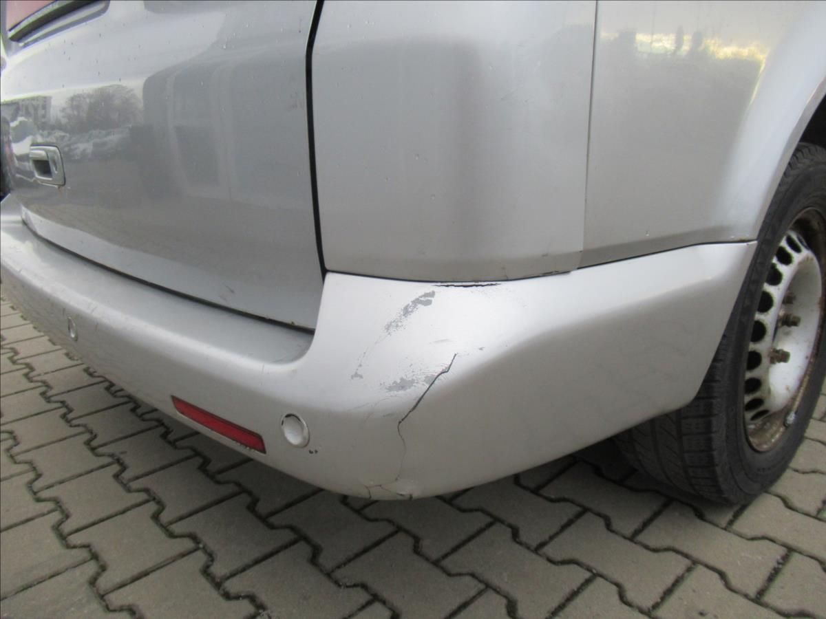 Volkswagen Caravelle, 2,5 TDI Comfortline Long - fotka 6