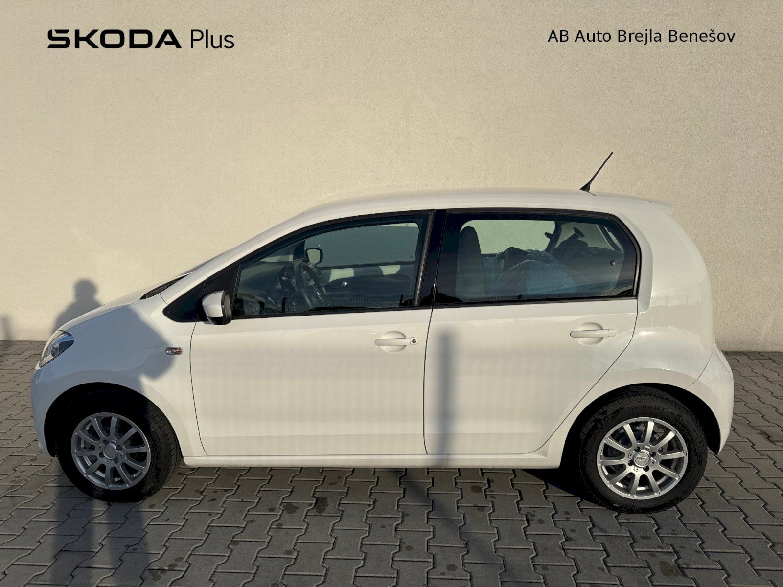 Volkswagen Up!, 1.0 Move 44 kW M5F - fotka 3