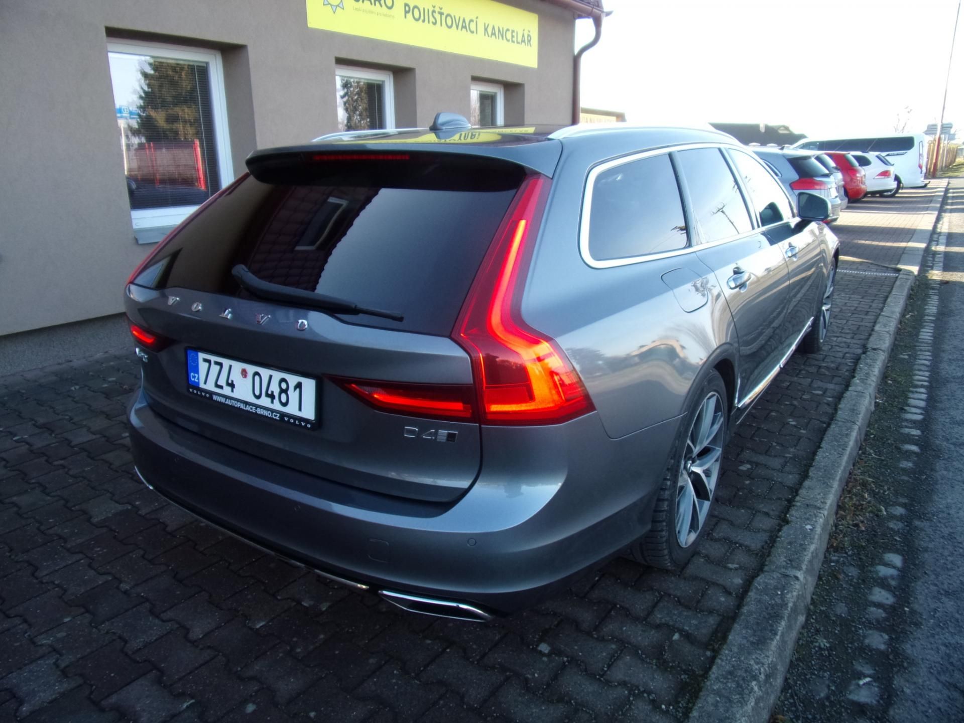 Volvo V90, D4 INCRIPTION 4AWD - fotka 5
