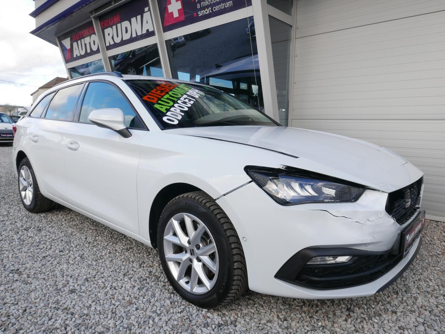 Seat Leon, 2,0TDI 110kW Style DSG Automat - fotka 4