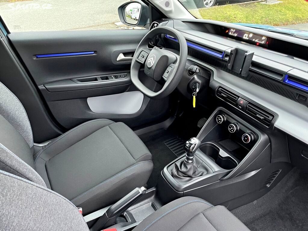 Citroën C3 NOVÁ - C3 YOU 1,2T 100k, MAN 6 | Sauto.cz