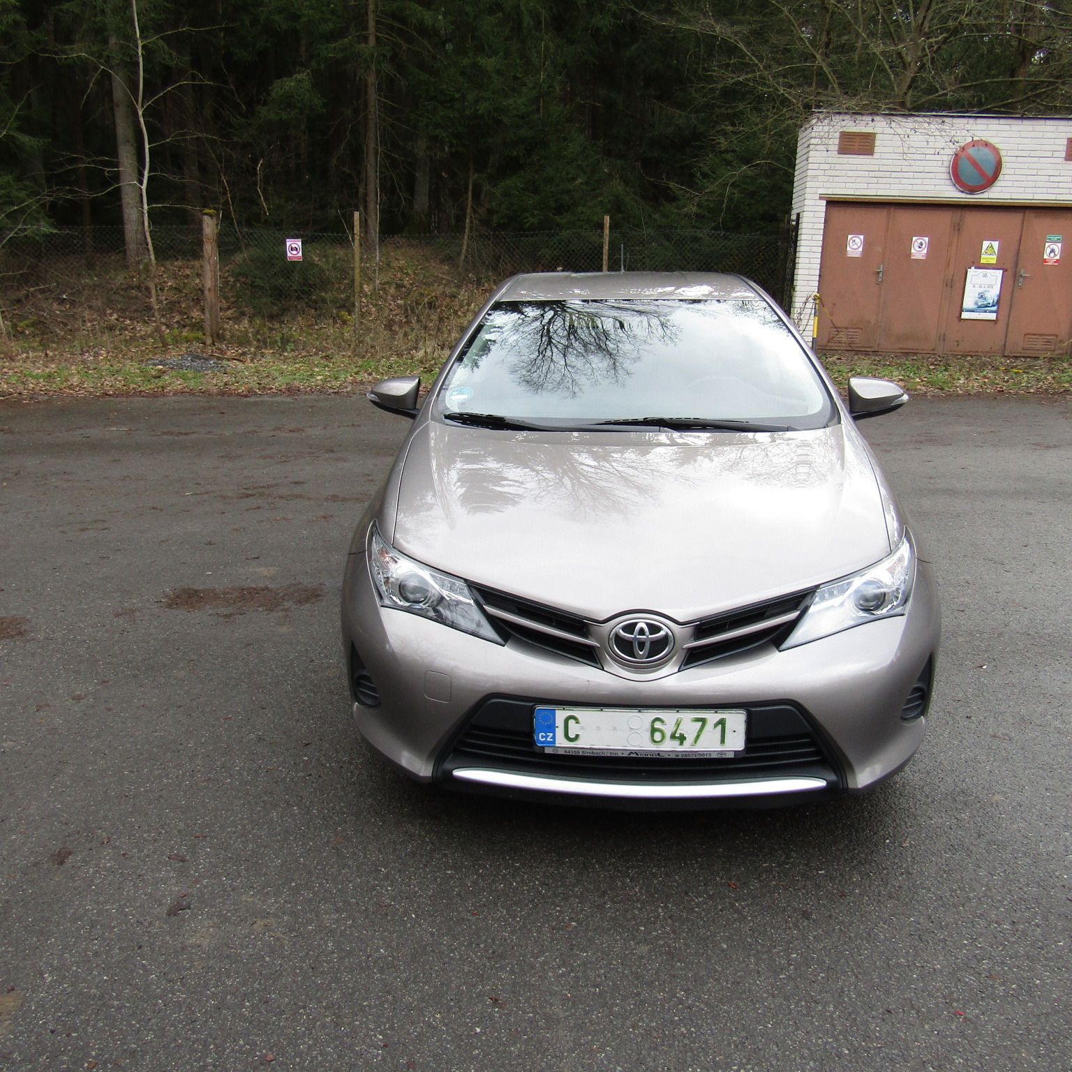 Toyota Auris, 1,3VVT-i 73kw, COOL - fotka 2