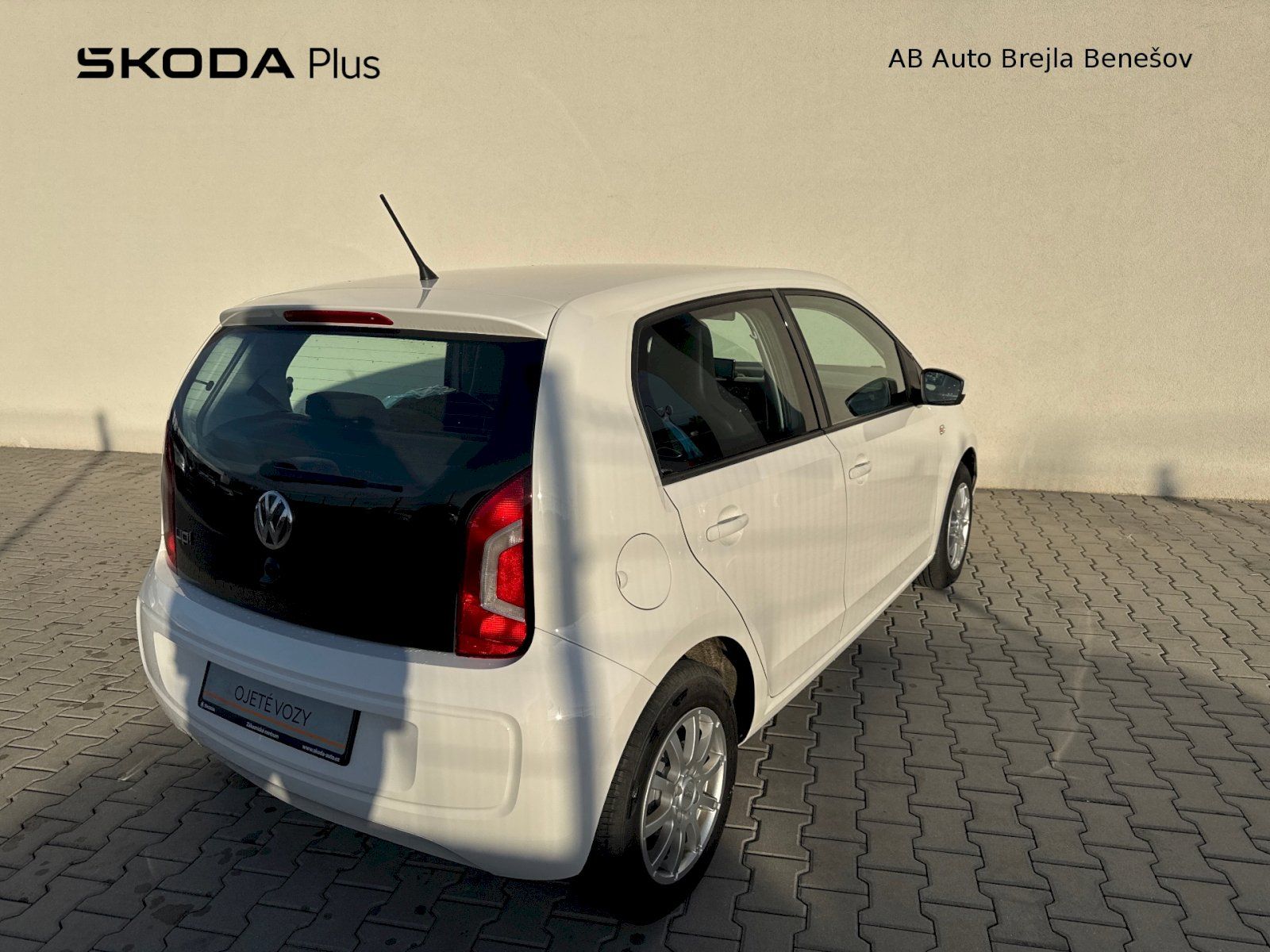 Volkswagen Up!, 1.0 Move 44 kW M5F - fotka 2