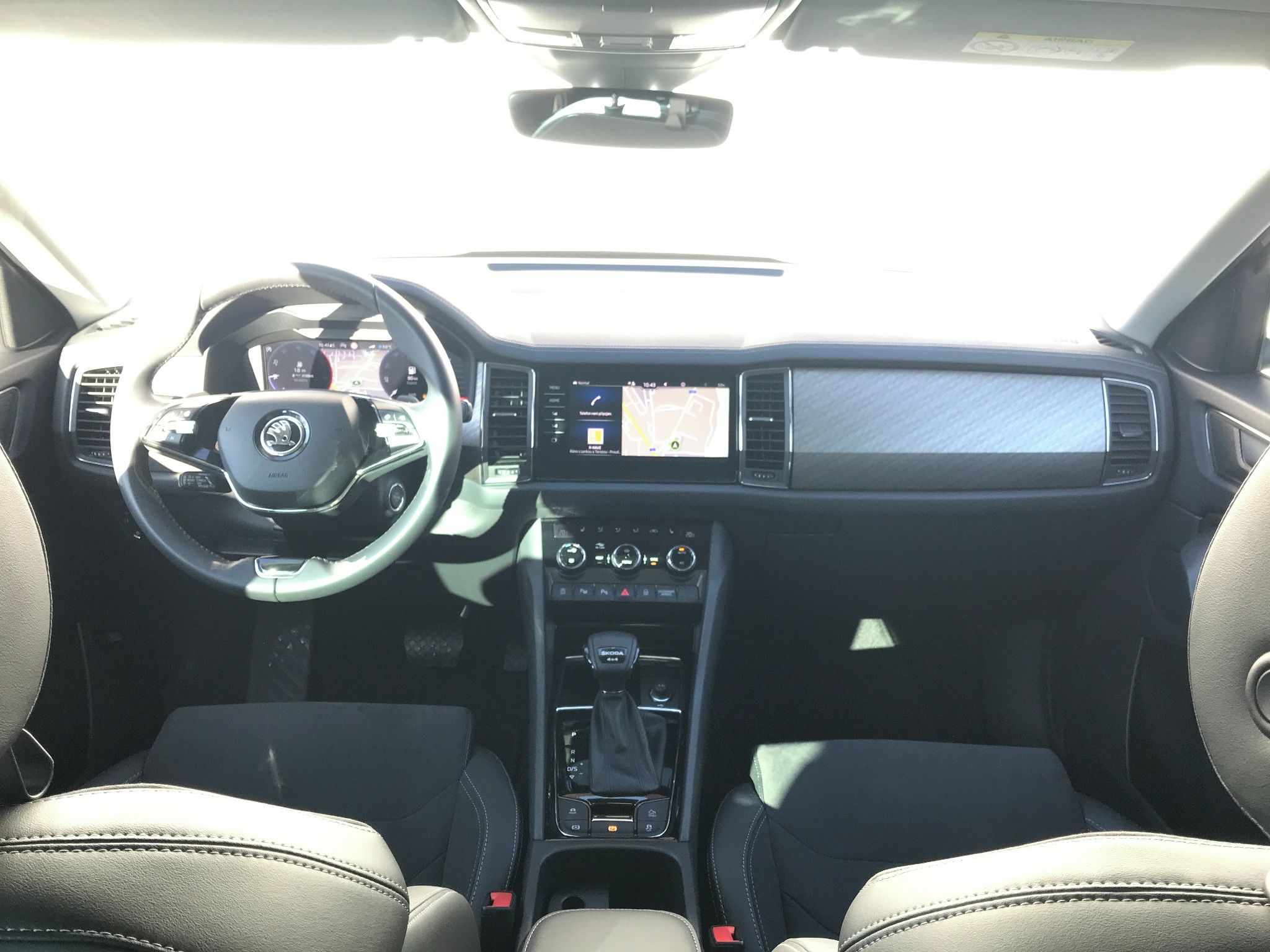 Škoda Kodiaq, 110kW 4X4 STYLE+DSG+TAŽNÉ+DCC - fotka 5