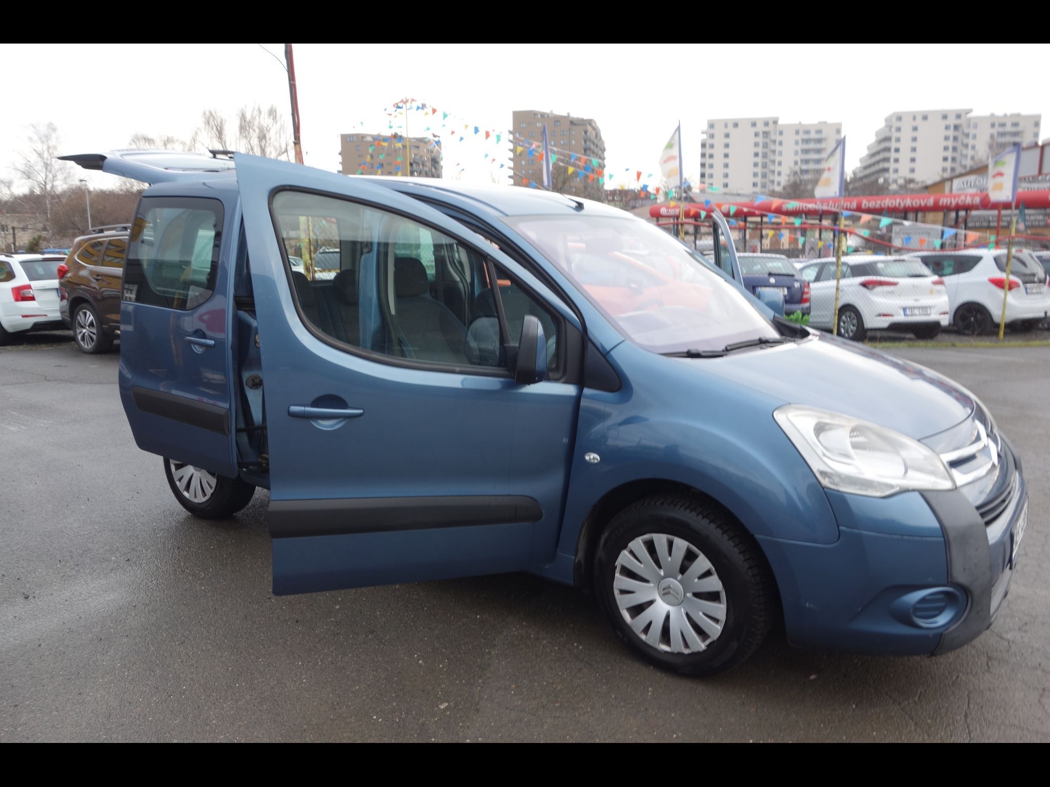 Peugeot Partner Tepee, 1.6 HDi 2xŠOUPAČKY STK 02/28! - fotka 4