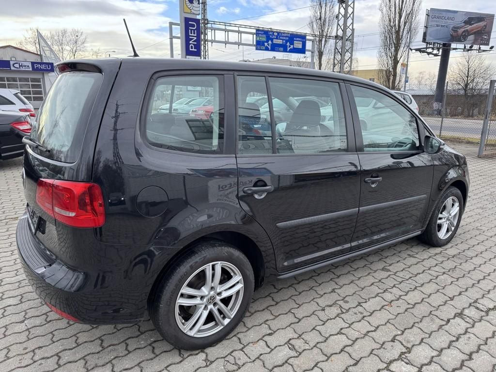 Volkswagen Touran, 1.6 TDI 77 kW servisní knížka - fotka 5