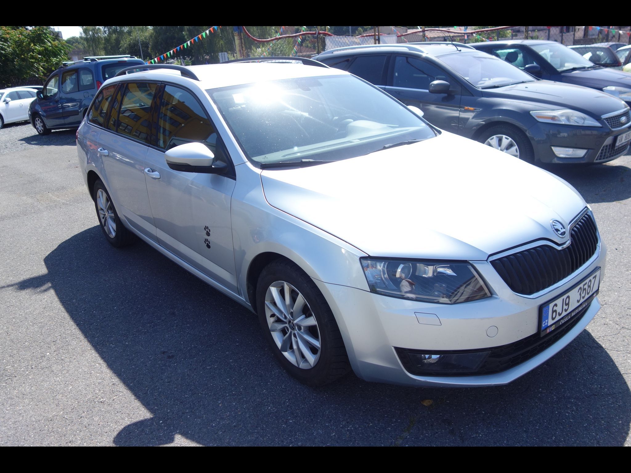 Škoda Octavia, 2.0 TDI 110kW DSG Servisováno! - fotka 4