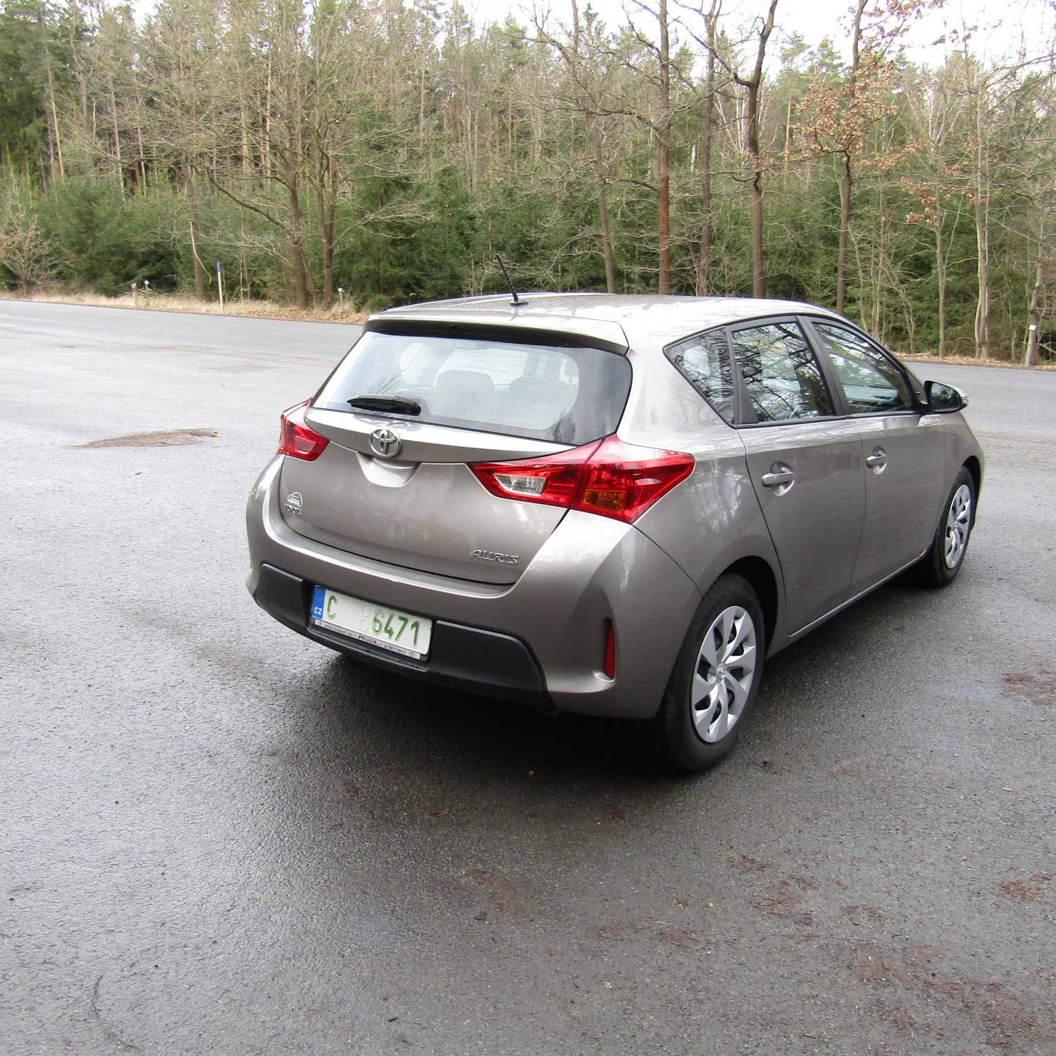 Toyota Auris, 1,3VVT-i 73kw, COOL - fotka 5