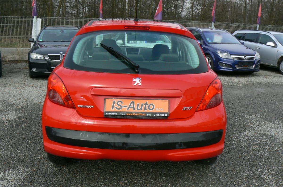 Peugeot 207, 1,4 - fotka 4