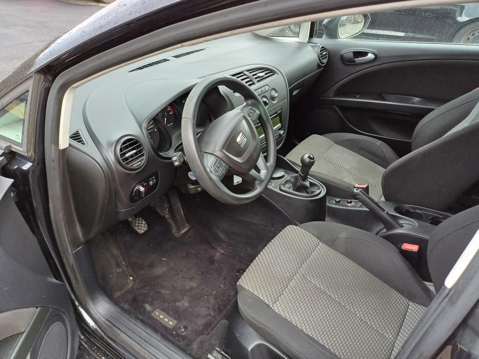 Seat Leon, 1.2TSI 77KW 74tkm - fotka 5