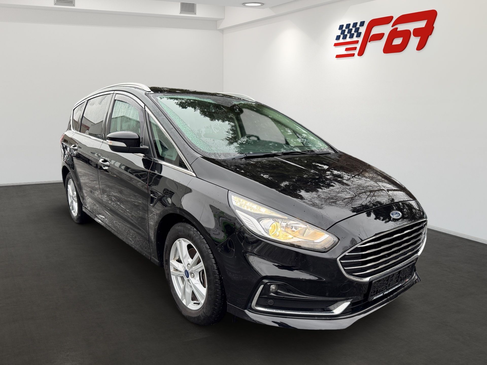 Ford S-MAX, Titanium ZÁRUKA OD FORD.67 - fotka 2