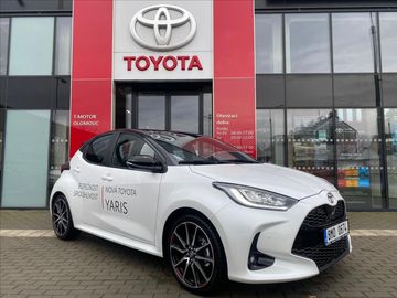 1,5 Hybrid GR Sport