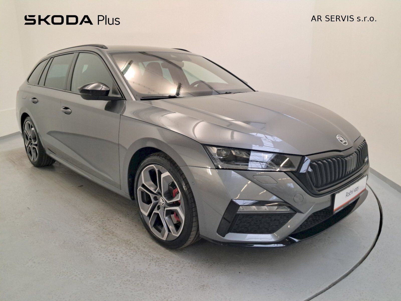 Škoda Octavia, RS Challenge Combi 2.0TSI/180k - fotka 6