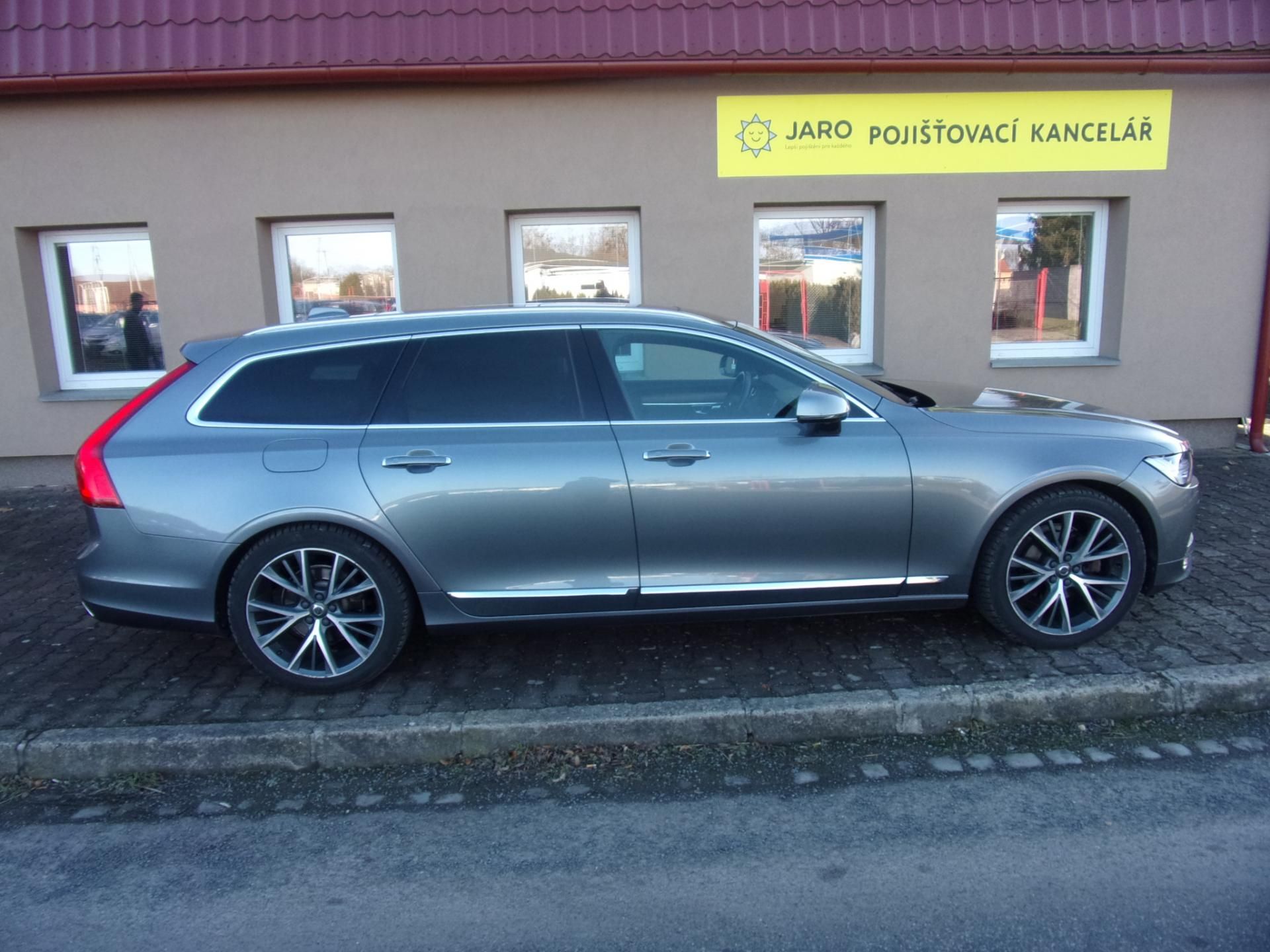 Volvo V90, D4 INCRIPTION 4AWD - fotka 6