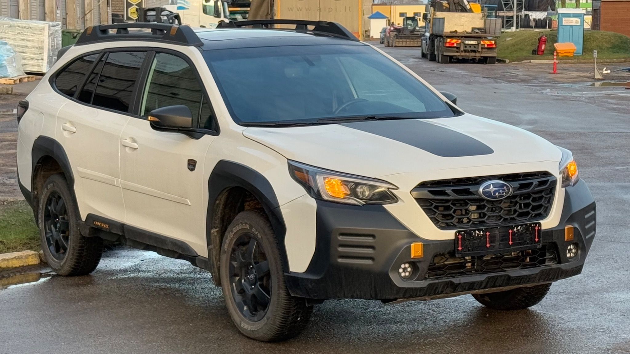 Subaru Outback, 2.4L Turbo Wilderness Full opt - fotka 2